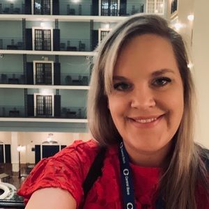 Meet your Posher, Kari